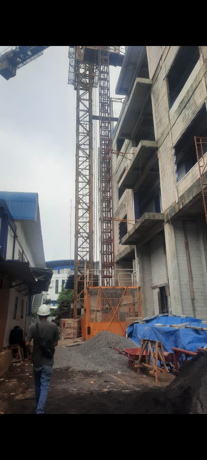 Renovasi Sistem Kelistrikan Hotel Bintang 4